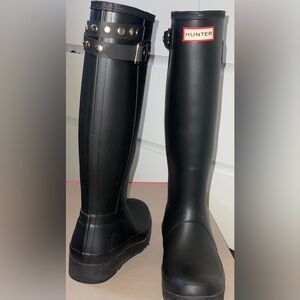 Hunter- Original Tall Studded Wedge Rain Boot (Women)